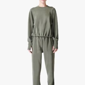 NWT Sweaty Betty Women's Sand Wash Crew Neck Sweatshirt-HH16
